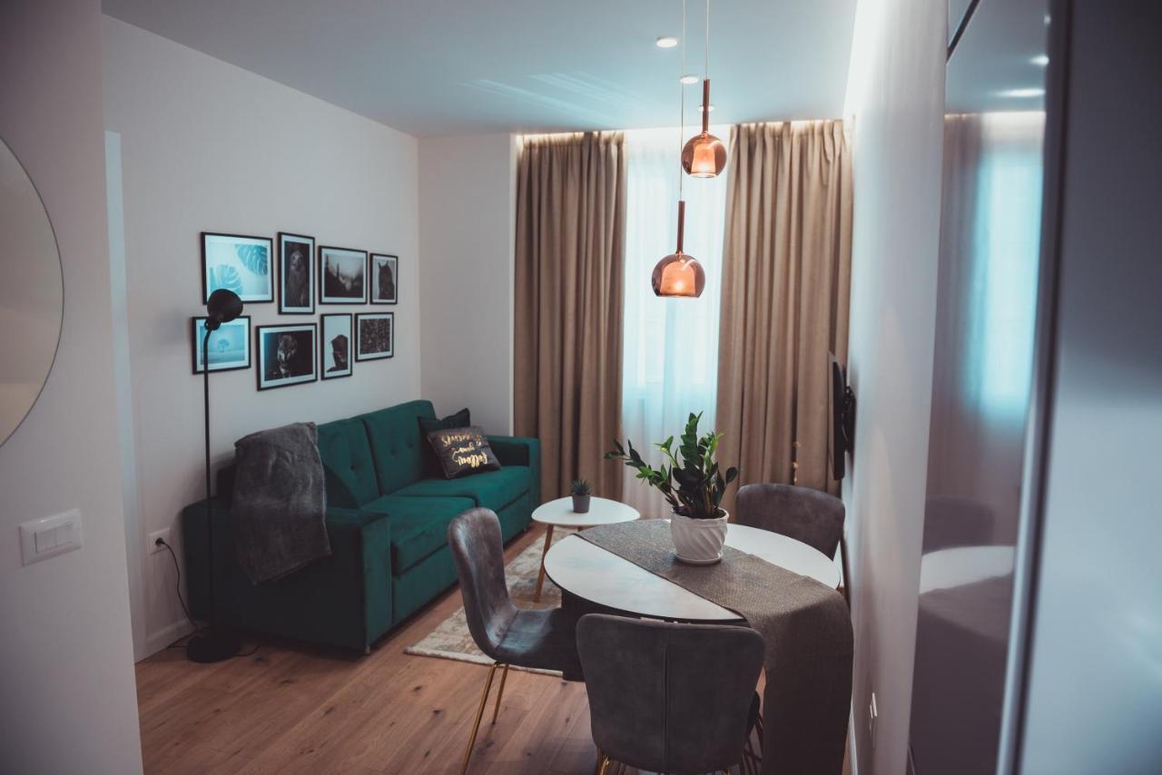 Tam Serviced Apartment City Center No2 Tirana Exterior photo